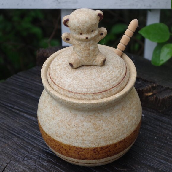 Cute Honey Pottery Jar With Bear Hand Crafted Stone Wear - Picture 2 of 6